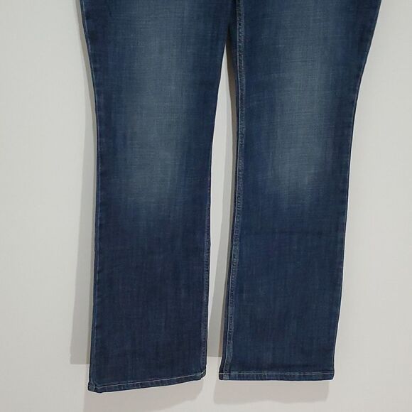 WRANGLER 31x32 Dark Wash Size 10 Boot Cut Jeans - Picture 2 of 7